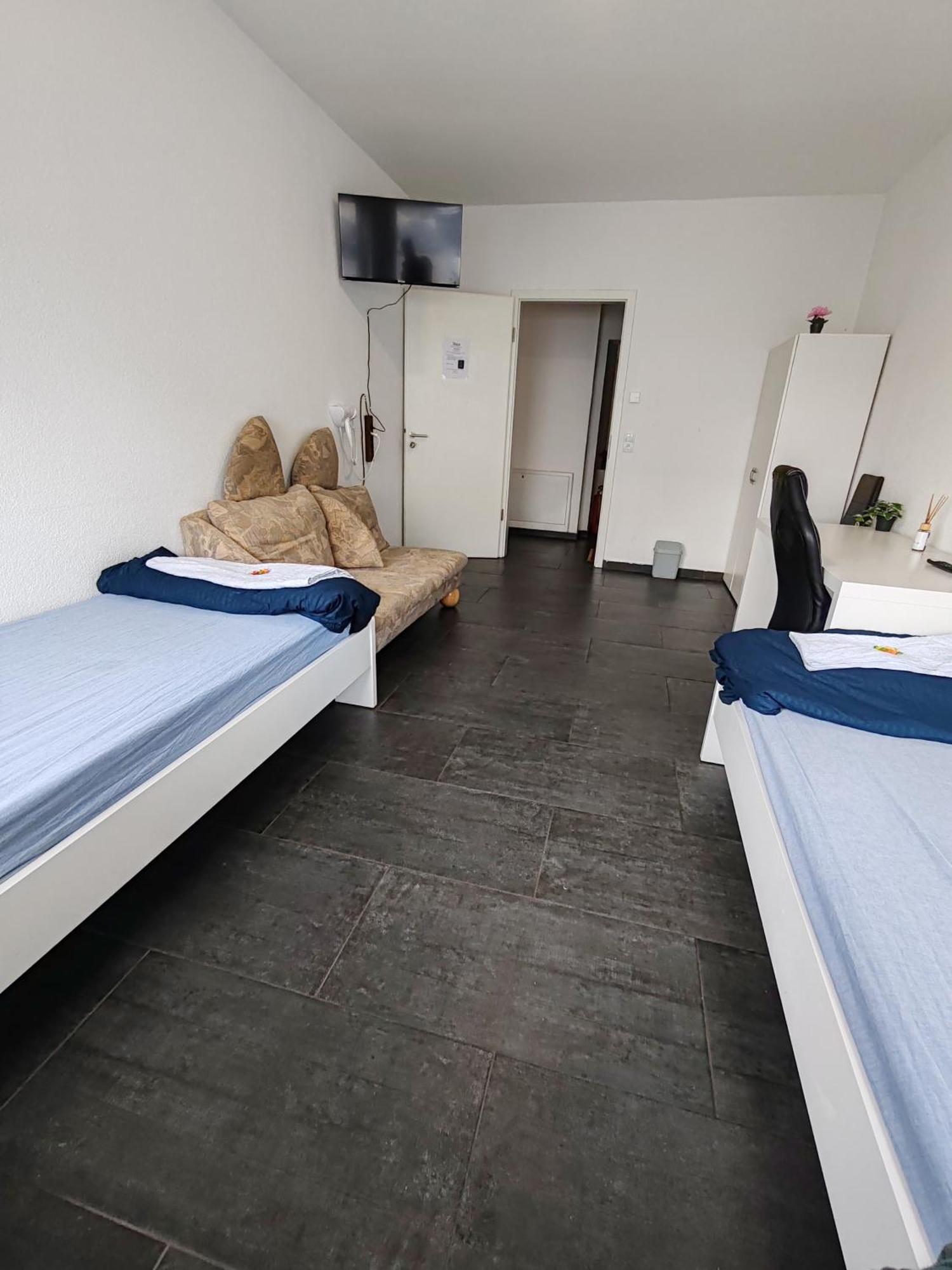 Maya Zimmer Zentral & Praktisch Heilbronn Esterno foto
